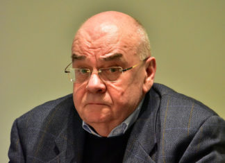 Prof. Jerzy Zajadło: Konferencje prasowe stały się źródłem prawa