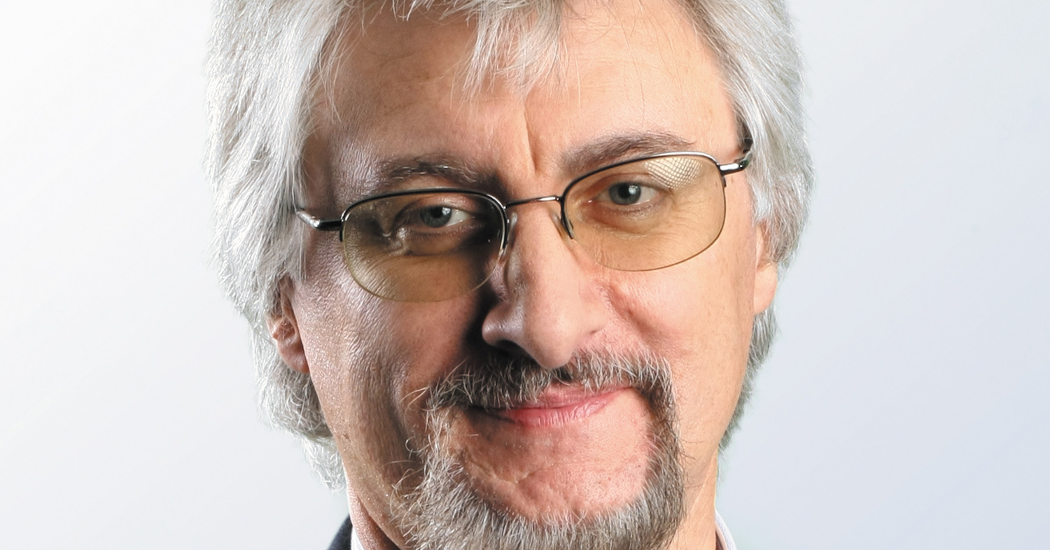 Prof. Markowski: Pisowski reżim tylko udaje demokrację